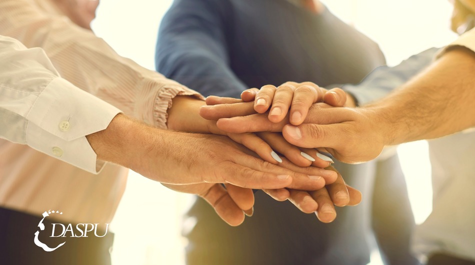 ¡Feliz día de las y los Trabajadores Nodocentes!